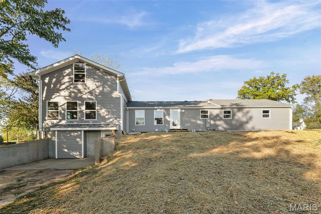 1053 Gilmore Lake Road Waterloo, IL 62298 - Photo 9 of 82