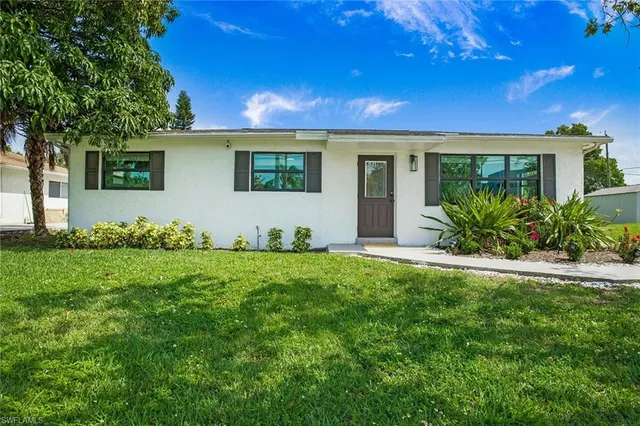 $435,000 | 3455 Estey Avenue, Naples, FL 34104