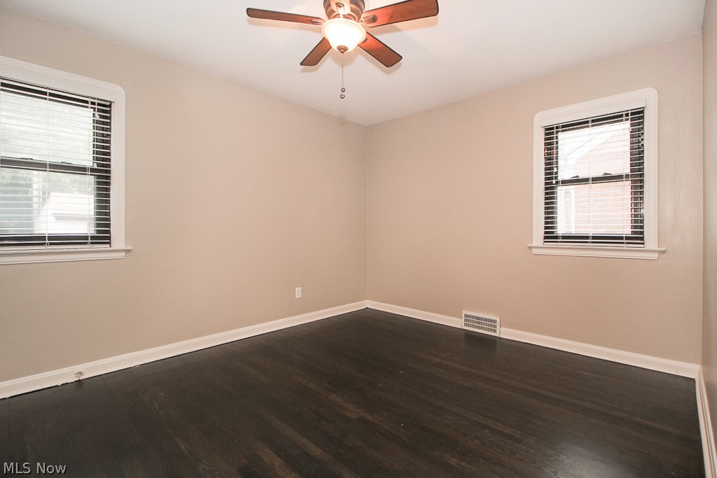 3893 Silsby Road Cleveland, OH 44111 - Photo 12 of 33 Gallery Image 12