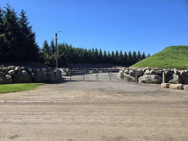 $3,499,999 | 3371 Noble Road, Oxford, MI 48370