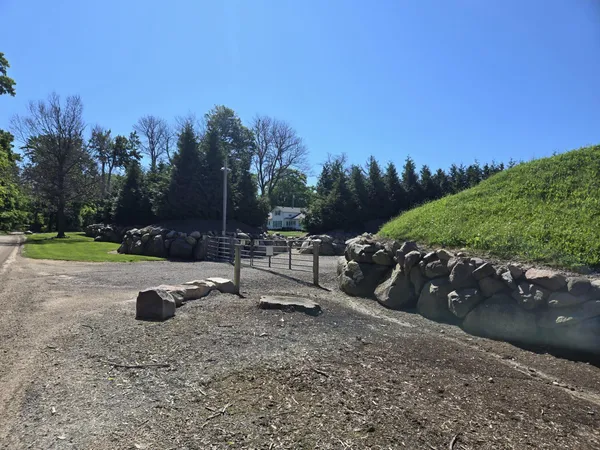 $3,499,999 | 3371 Noble Road, Oxford, MI 48370