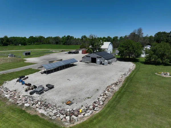 $3,499,999 | 3371 Noble Road, Oxford, MI 48370