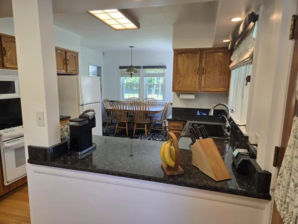 $3,499,999 | 3371 Noble Road, Oxford, MI 48370