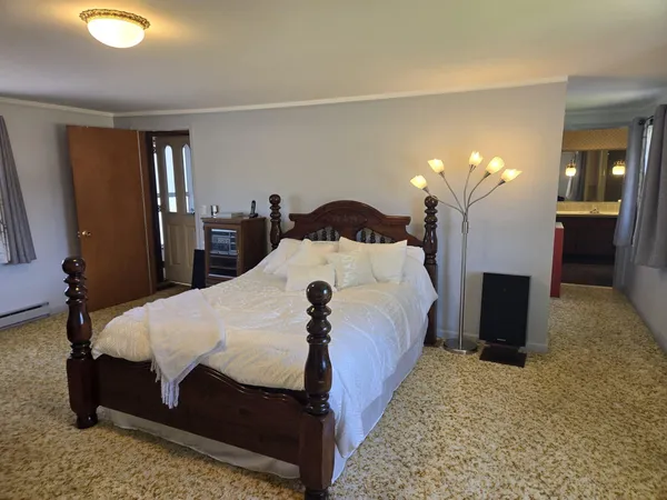 $3,499,999 | 3371 Noble Road, Oxford, MI 48370