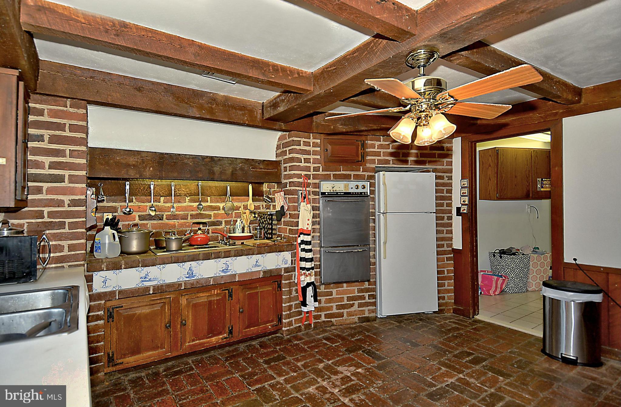 400 Ednor Road Ashton, MD 20861 - Photo 15 of 30 Kitchen