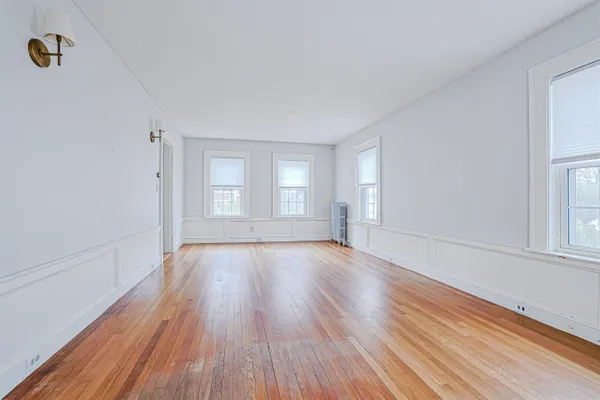 $449,900 | 861 Beech Street, Manchester, NH 03104