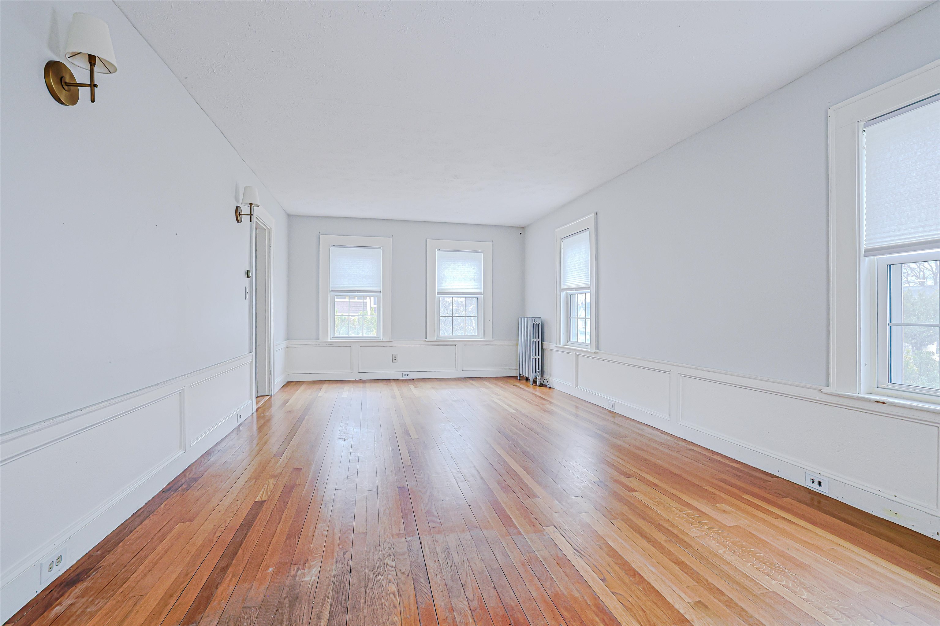 861 Beech Street Manchester, NH 03104 - Photo 12 of 39