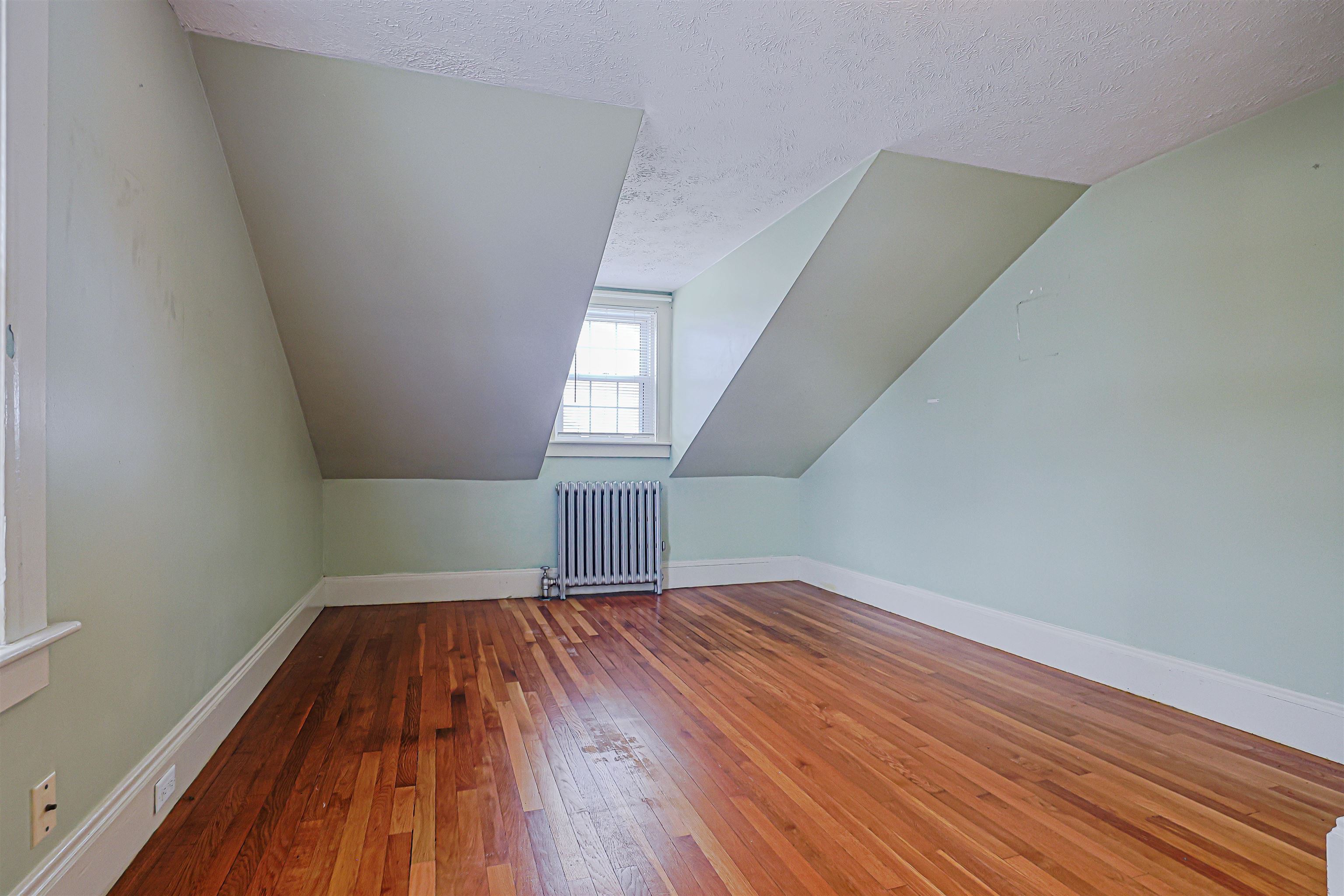 861 Beech Street Manchester, NH 03104 - Photo 19 of 39