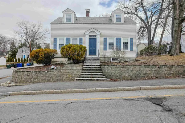 $449,900 | 861 Beech Street, Manchester, NH 03104