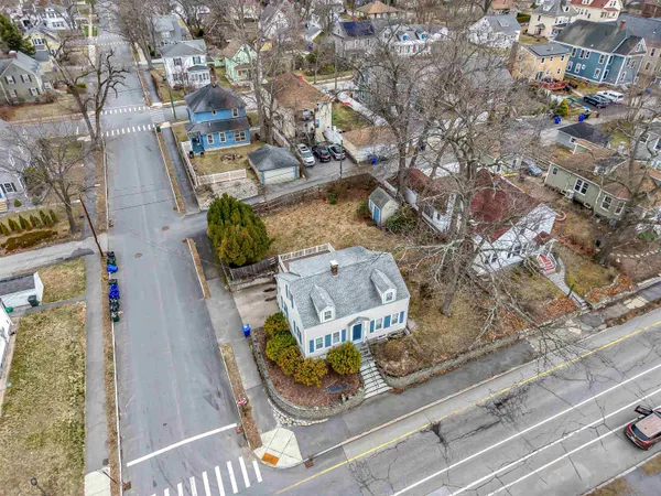 $449,900 | 861 Beech Street, Manchester, NH 03104