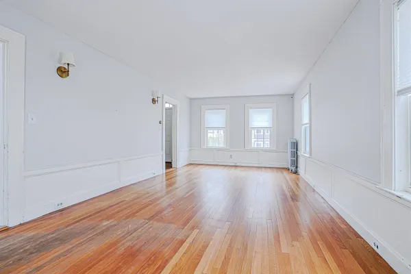 $449,900 | 861 Beech Street, Manchester, NH 03104