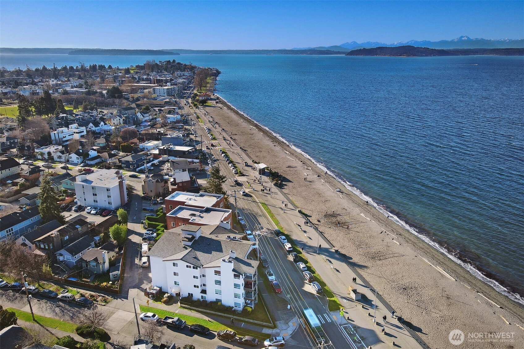 2440 Alki Avenue Southwest Seattle, WA 98116 - Photo 24 of 27 a view of a city