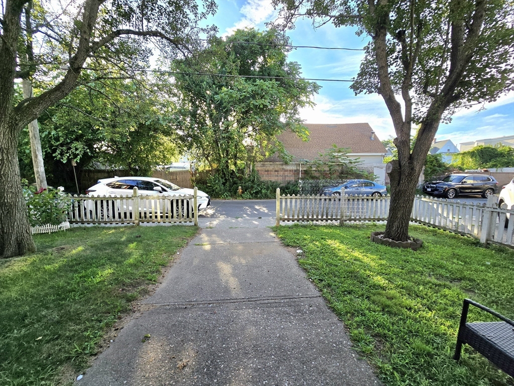 51-53 Lansing Place Springfield, MA 01108 - Photo 40 of 42 Gallery Image 40
