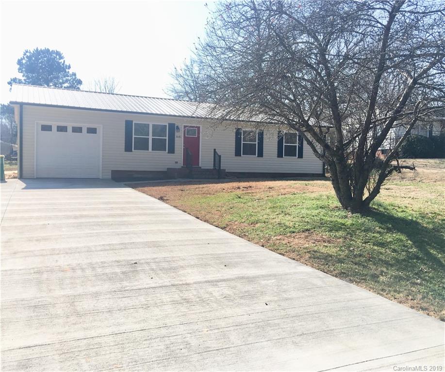 1645 Bringle Ferry Road Salisbury, NC 28146 - Photo 2 of 15 Gallery Image 2