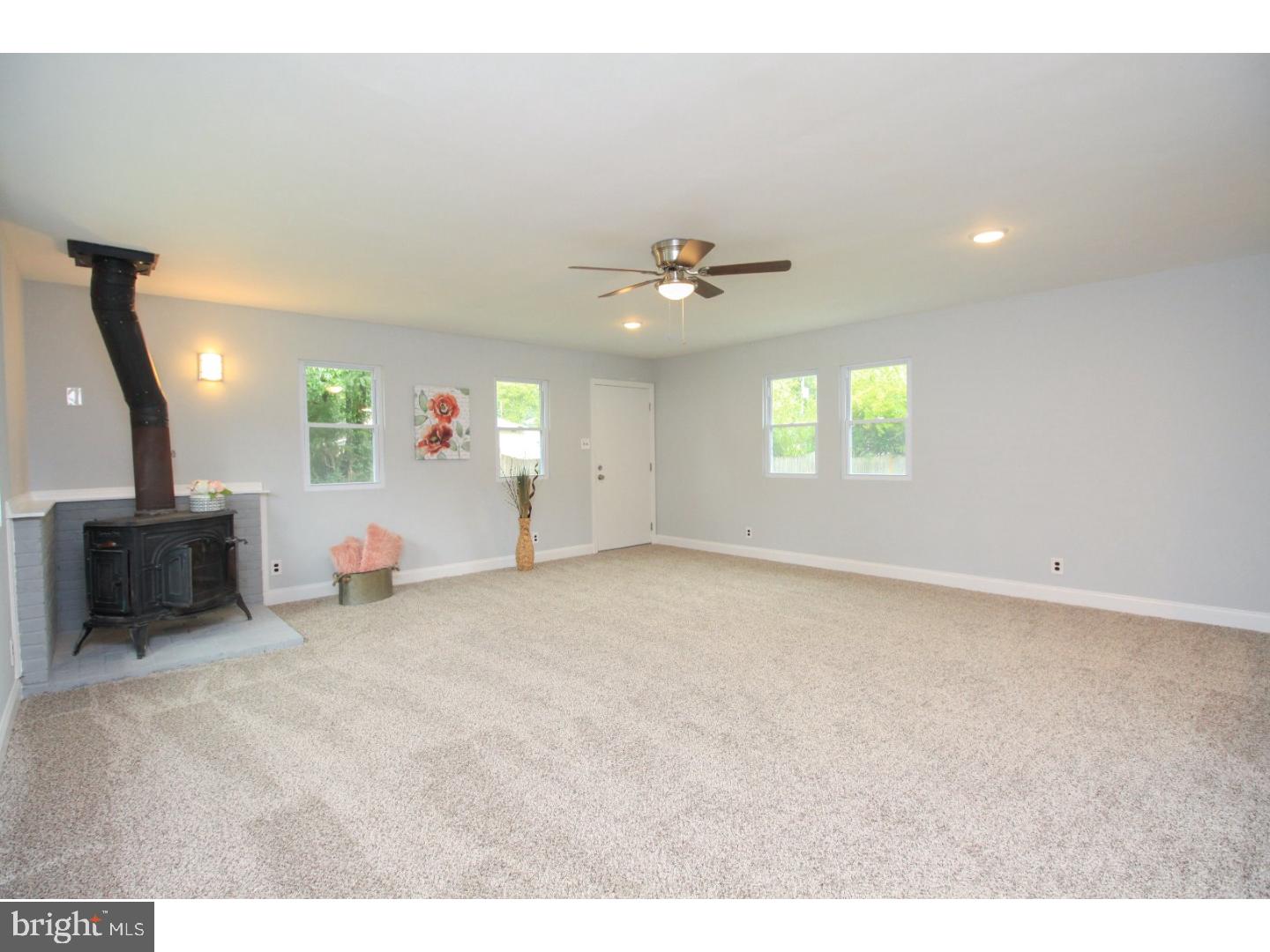 512 Hastings Road Cherry Hill, NJ 08034 - Photo 14 of 23 Gallery Image 14