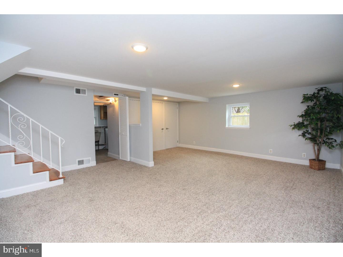 512 Hastings Road Cherry Hill, NJ 08034 - Photo 5 of 23 Gallery Image 5