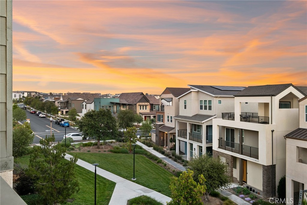 327 Baluster Irvine, CA 92618 - Photo 33 of 75