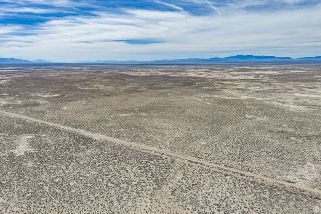4629-4 4629-4 Delta, UT 84624 - Photo 12 of 15 View of rural area with mountains and a desert landscape
