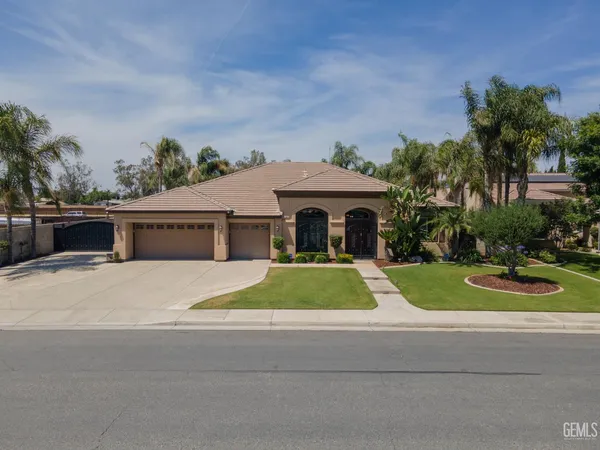 $730,000 | Undisclosed Address, Bakersfield, CA 93314