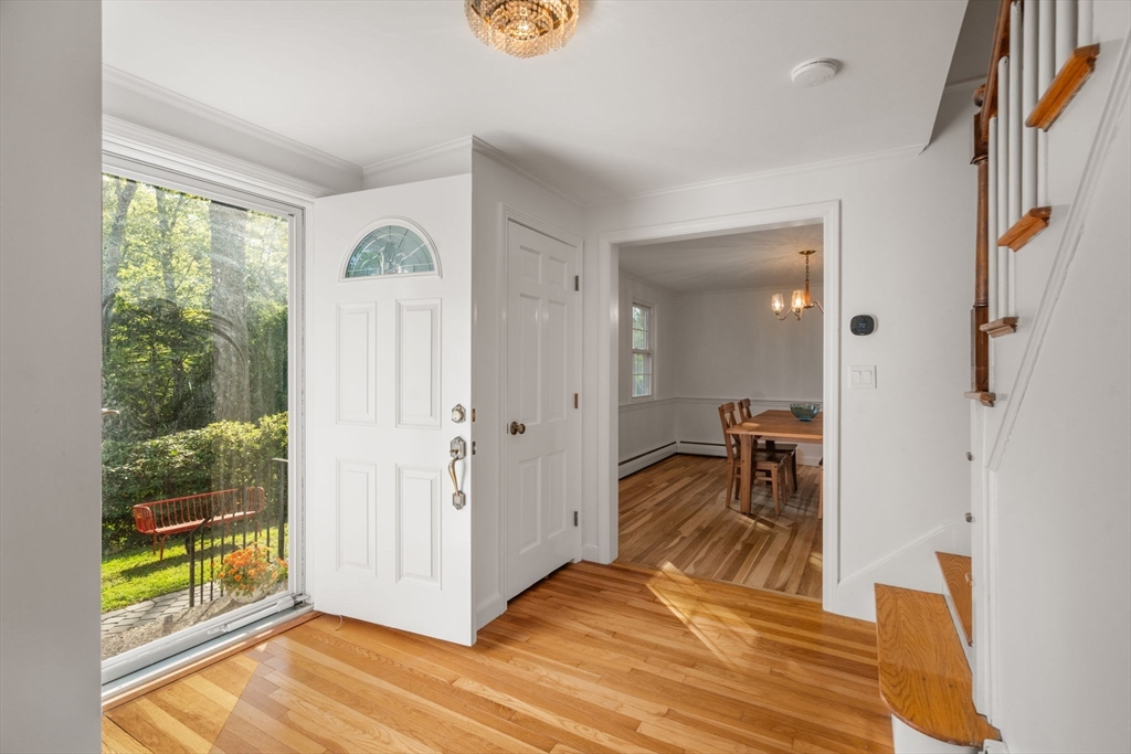 10 Bakers Hill Road Weston, MA 02493 - Photo 2 of 19
