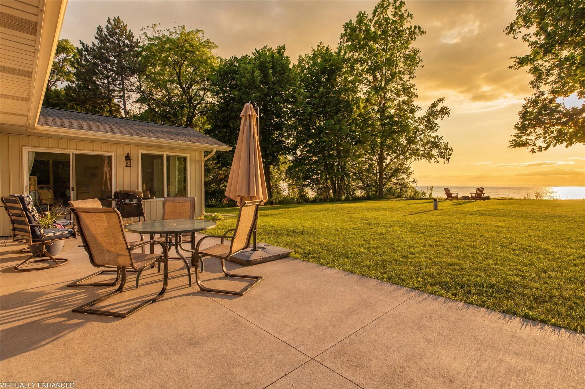 5190 Pier Road Coloma, MI 49038 - Photo 2 of 32 39-golden_hour_33