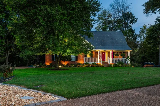 $489,000 | 3289 River Walk Drive, Nashville, TN 37214