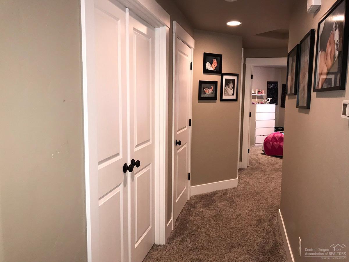 16923 Indio Road Bend, OR 97707 - Photo 17 of 25 Gallery Image 17