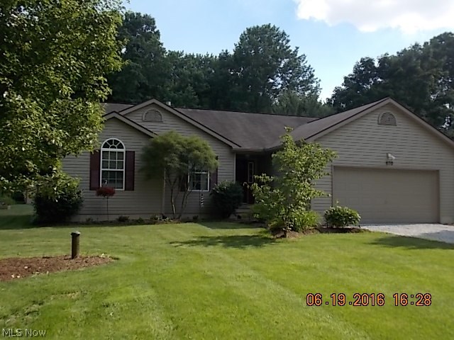 870 Center Road Akron, OH 44319 - Photo 1 of 32