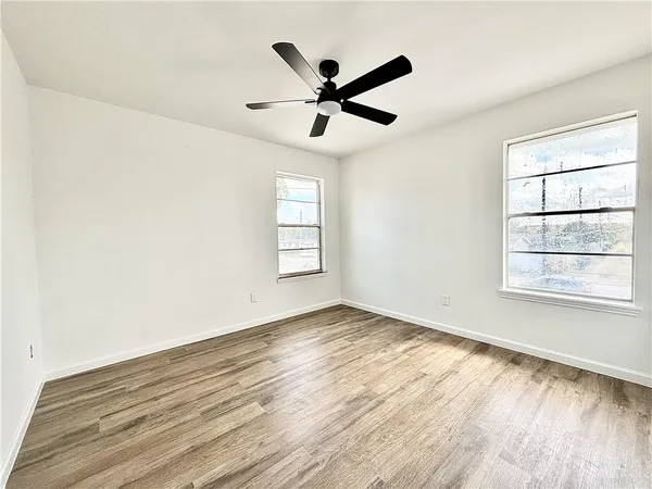 $750 | 317 North 28th Street, Unit 4, McAllen, TX 78501