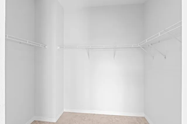 $2,400 | 1002 Pipers Cay Drive, West Palm Beach, FL 33415