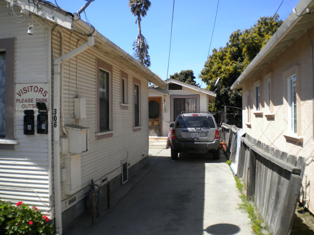 306 Salinas Road Watsonville, CA 95076 - Photo 4 of 4 Gallery Image 4