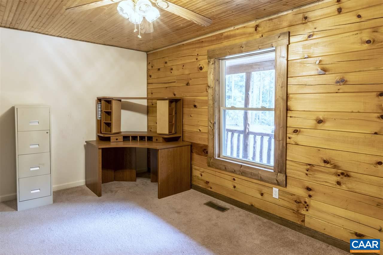 703 George James Loop Radiant, VA 22732 - Photo 20 of 48 a view of room with window
