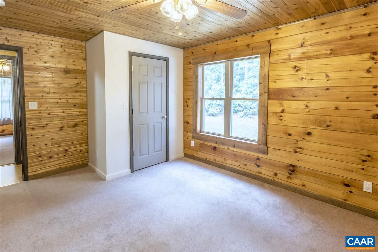 703 George James Loop Radiant, VA 22732 - Photo 22 of 48 en empty room with windows