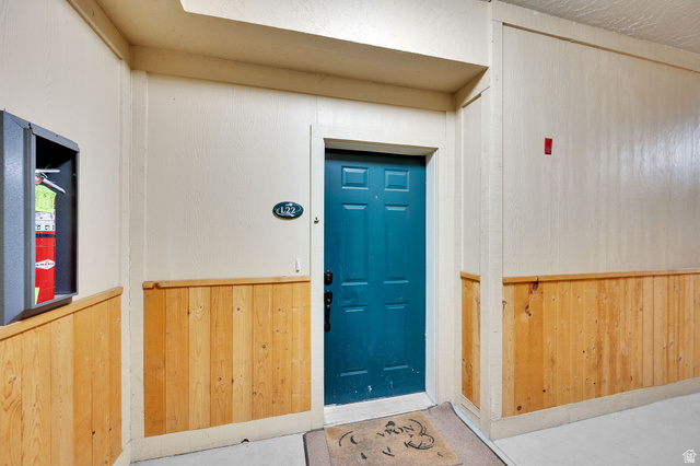 900 Bitner Road, Unit L22 Park City, UT 84098 - Photo 4 of 44