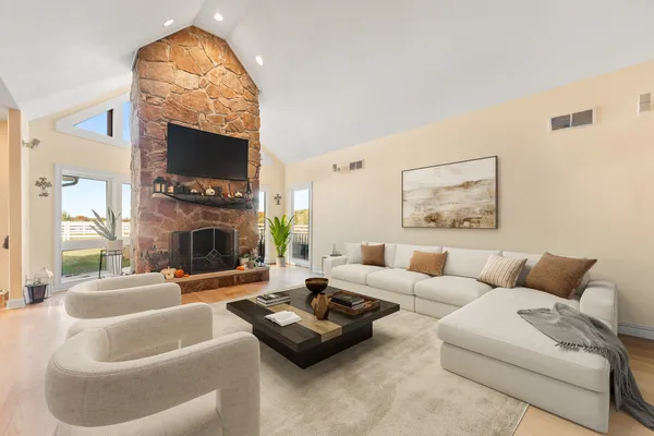 $749,900 | 2601 North 3653rd Road, Sheridan, IL 60551