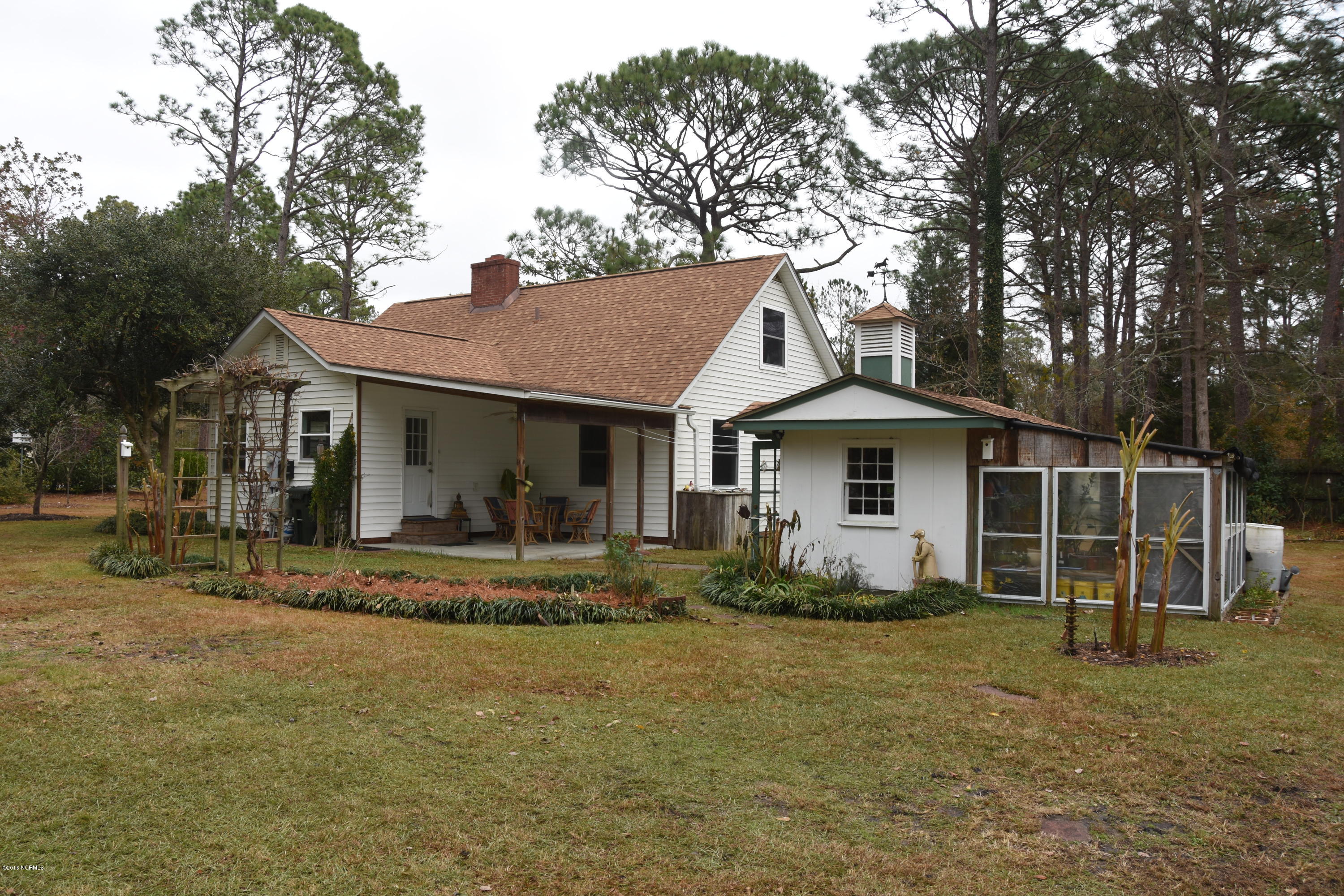 407 Sandy Point Road New Bern, NC 28560 - Photo 22 of 22 407 Sandy Point Rd