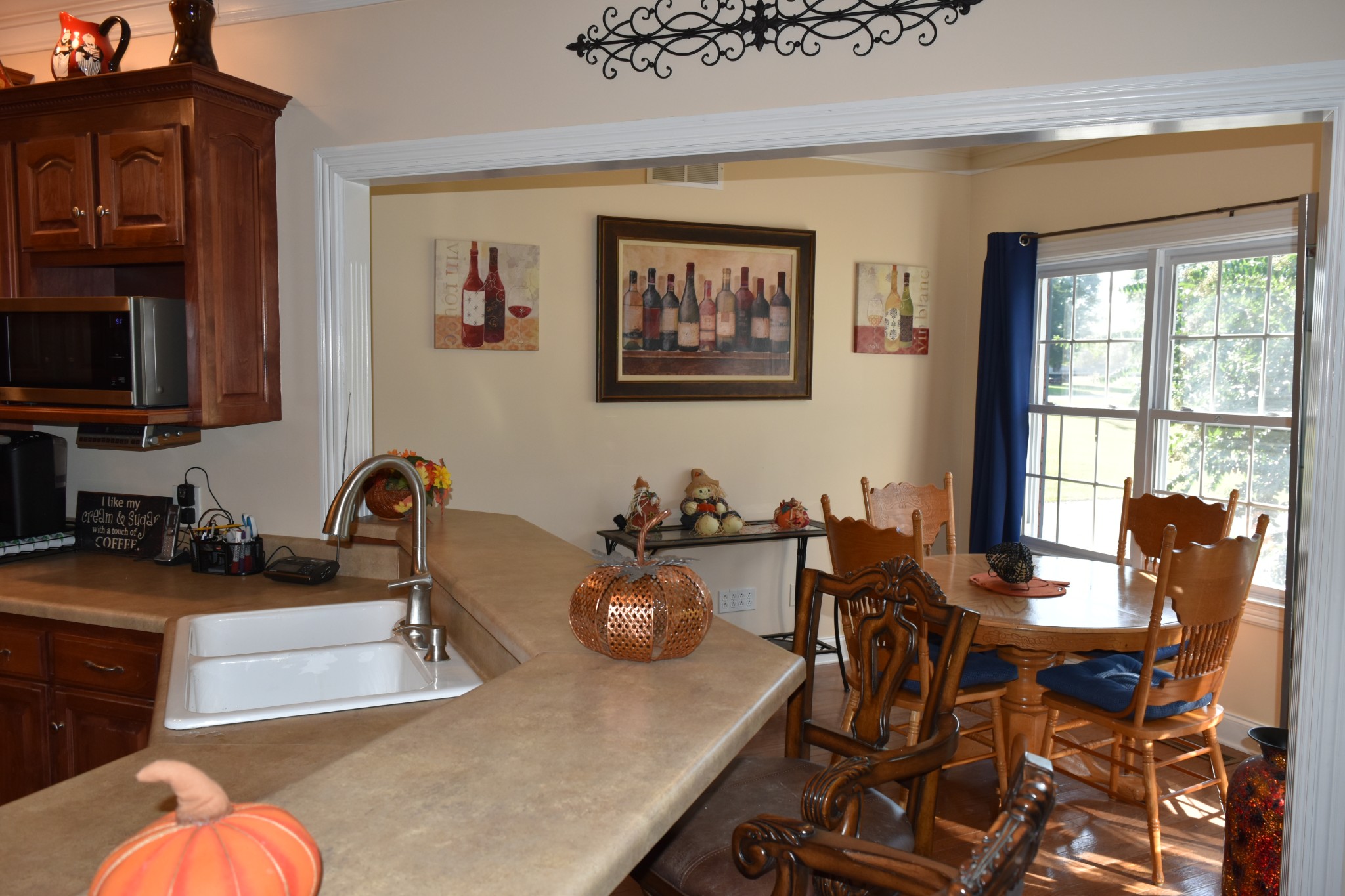 2828 Bains Road Hillsboro, TN 37342 - Photo 27 of 69 a dining room with furniture and wooden floor
