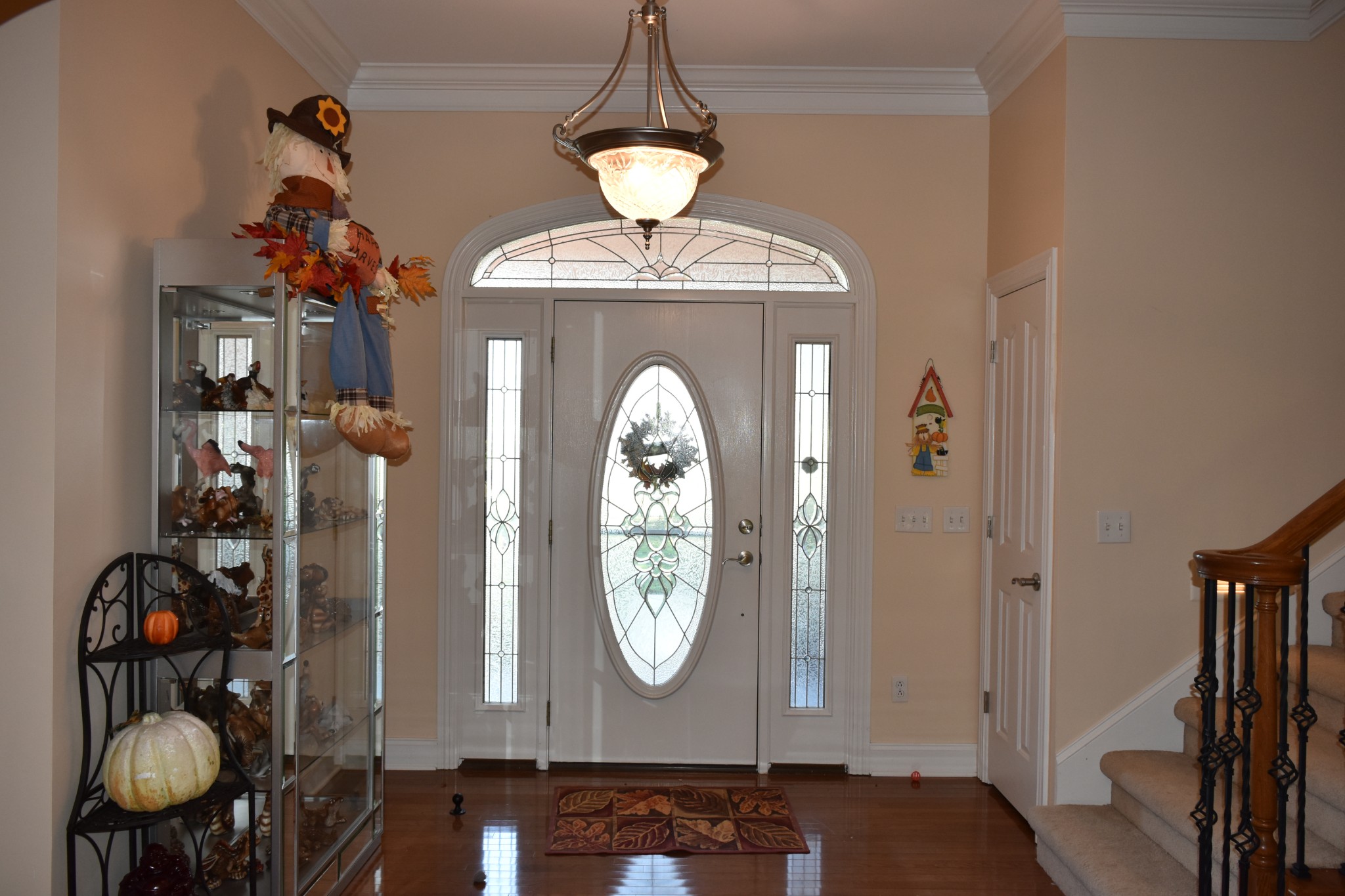 2828 Bains Road Hillsboro, TN 37342 - Photo 33 of 69 a living room with furniture and a mirror
