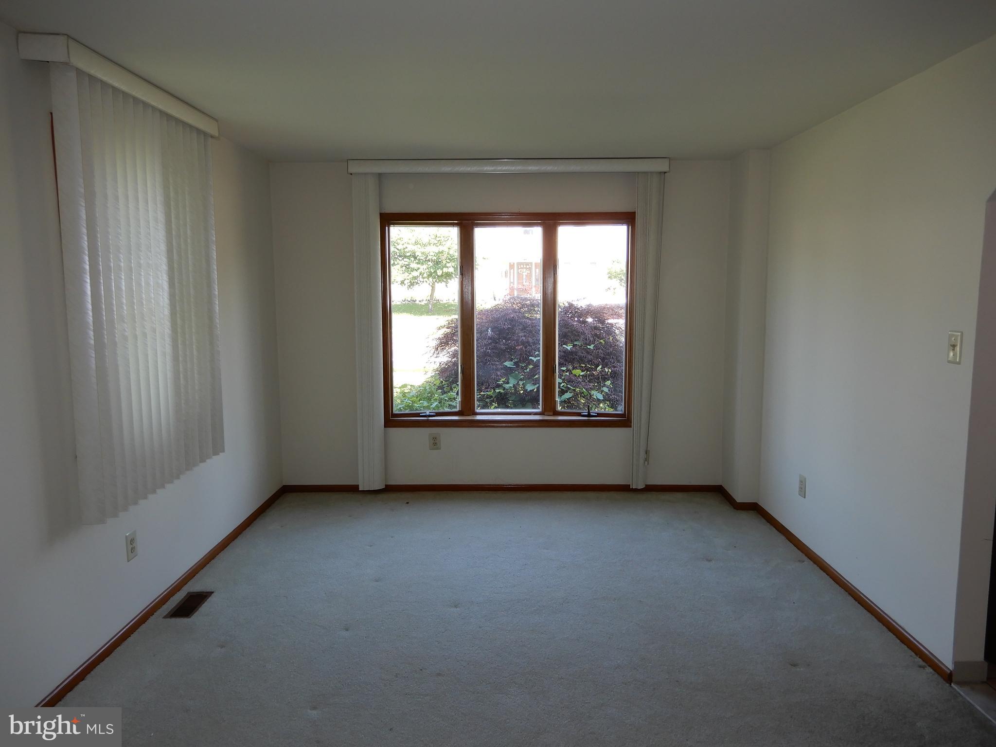 9755 Krewstown Road Philadelphia, PA 19115 - Photo 4 of 32 Gallery Image 4