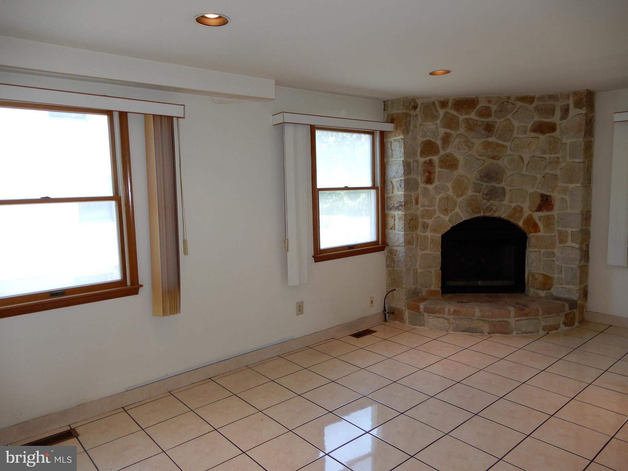 9755 Krewstown Road Philadelphia, PA 19115 - Photo 8 of 32 Gallery Image 8
