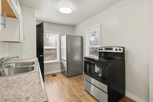 $129,900 | 620 Charlotte Avenue, Kalamazoo, MI 49048