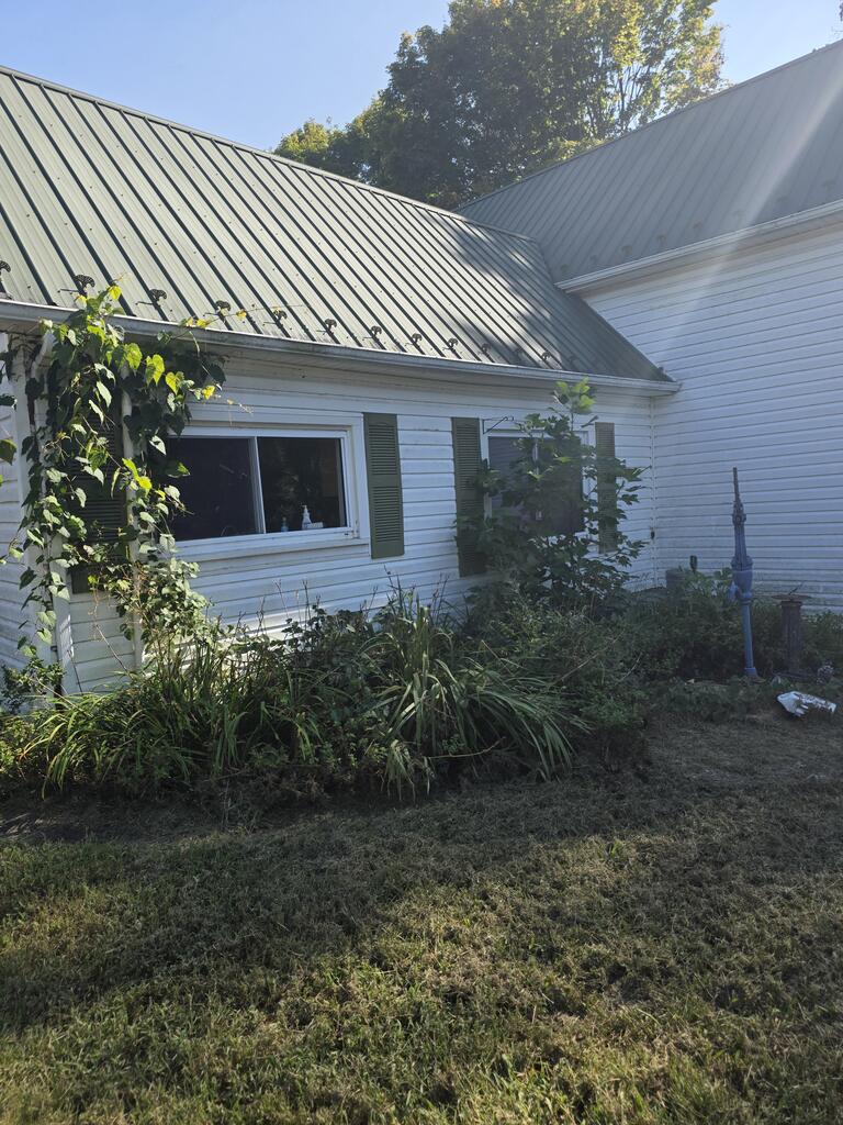 21485 Monroe Road Damascus, VA 24236 - Photo 23 of 49 Gallery Image 23