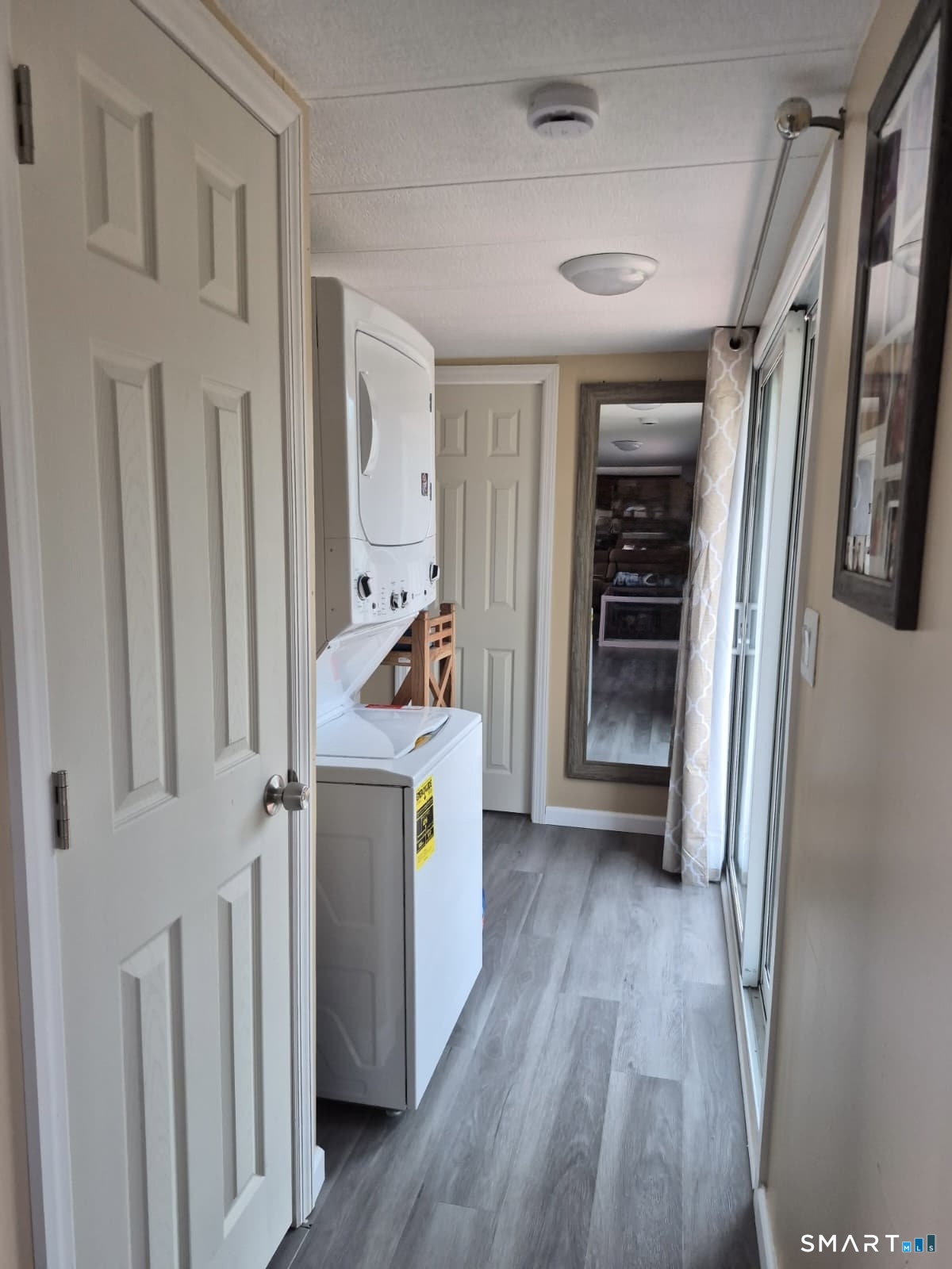 11 Eastview Road Southington, CT 06489 - Photo 4 of 16