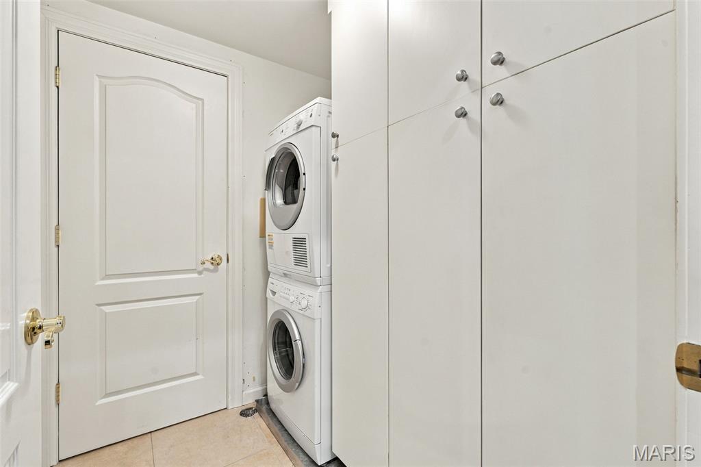 750 South Hanley Road, Unit 470 St. Louis, MO 63105 - Photo 24 of 34 Gallery Image 24