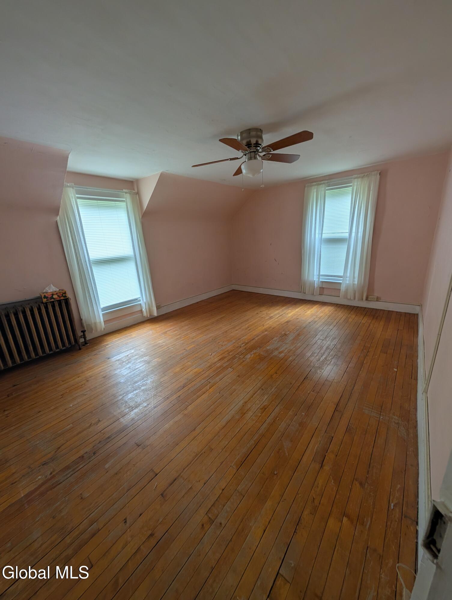 2589 Center Road Moriah, NY 12960 - Photo 19 of 24 60fb0bcb-38b5-4396-8067-3f25f8de2971-1_a