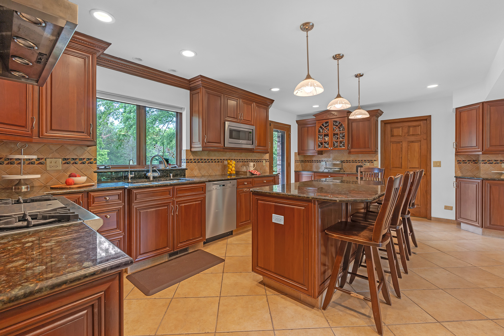 6535 Stockbridge Lane Long Grove, IL 60047 - Photo 12 of 43