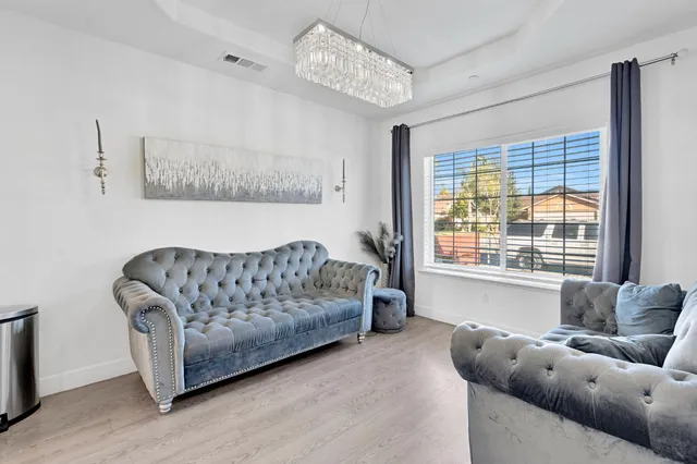 $480,000 | 1228 Monterey Street, Madera, CA 93637