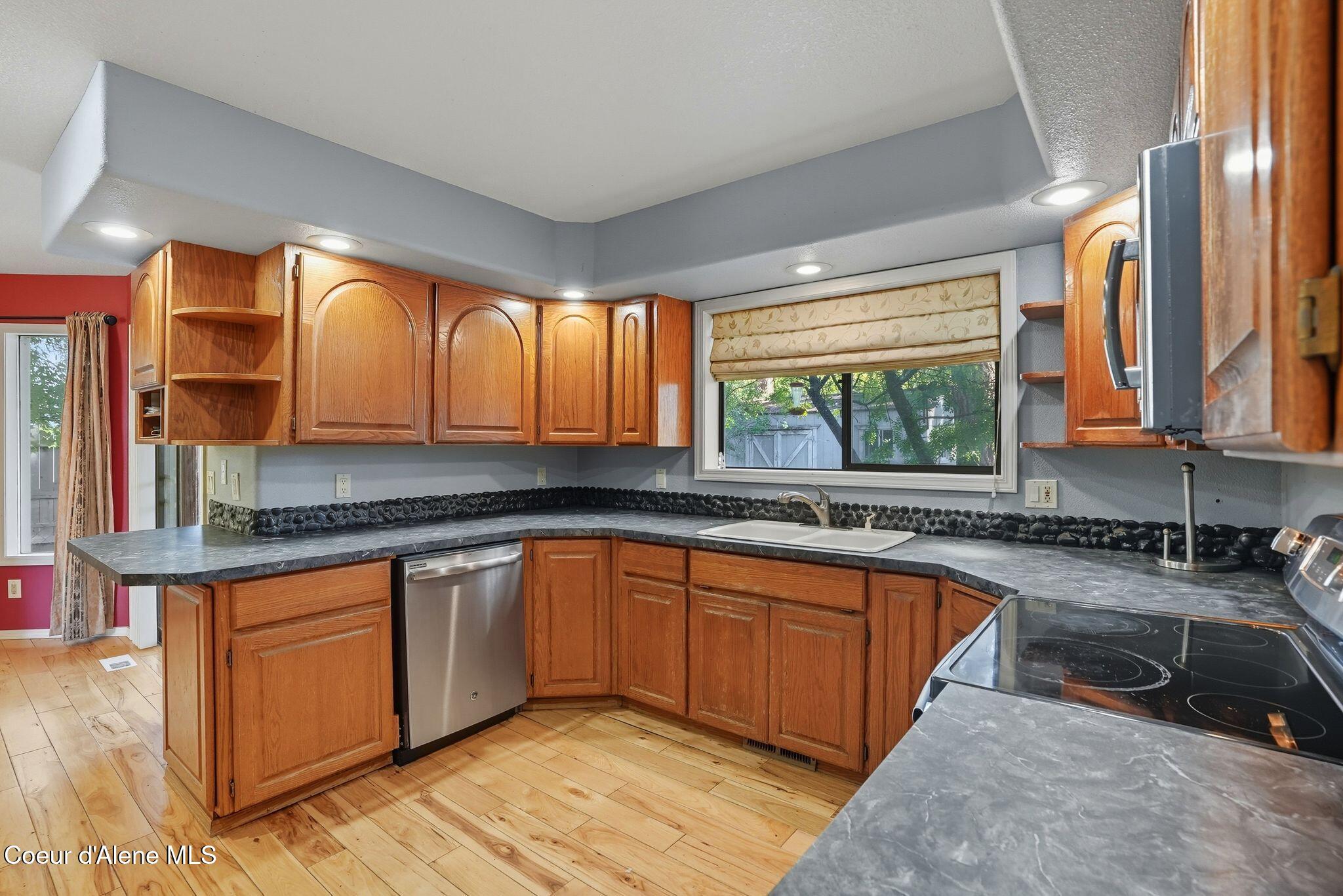 119 David Court Post Falls, ID 83854 - Photo 13 of 47 Inside-Spokane-David-13