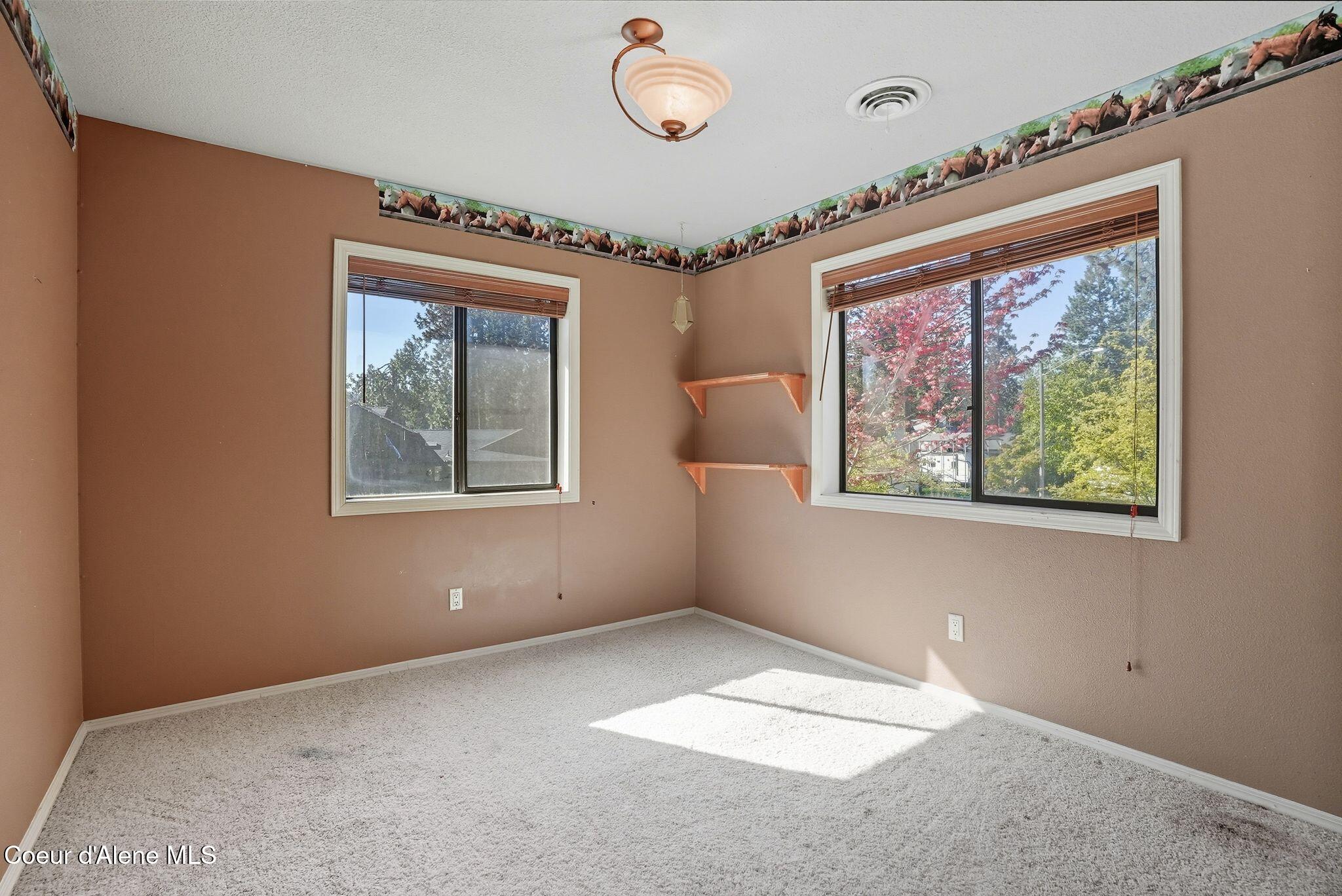 119 David Court Post Falls, ID 83854 - Photo 21 of 47 Inside-Spokane-David-21