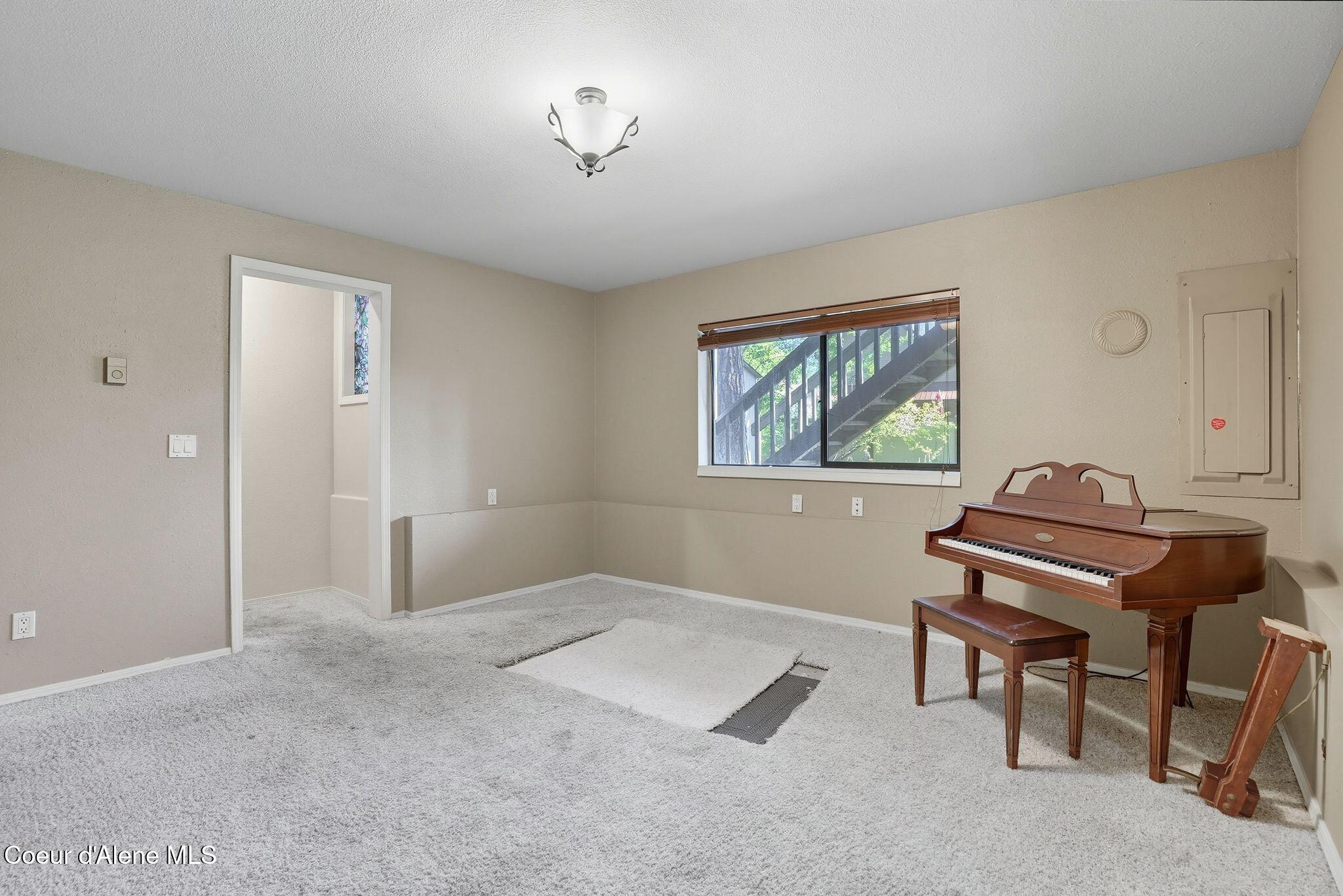 119 David Court Post Falls, ID 83854 - Photo 27 of 47 Inside-Spokane-David-27